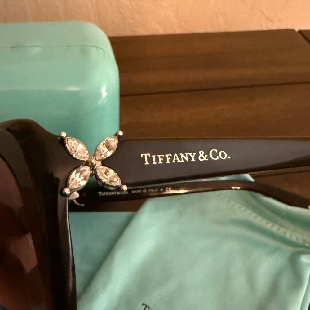 Tiffany & Co. Black Sunglasses Style TF. 4048-3 8001/3C 58016 - Picture 5 of 6